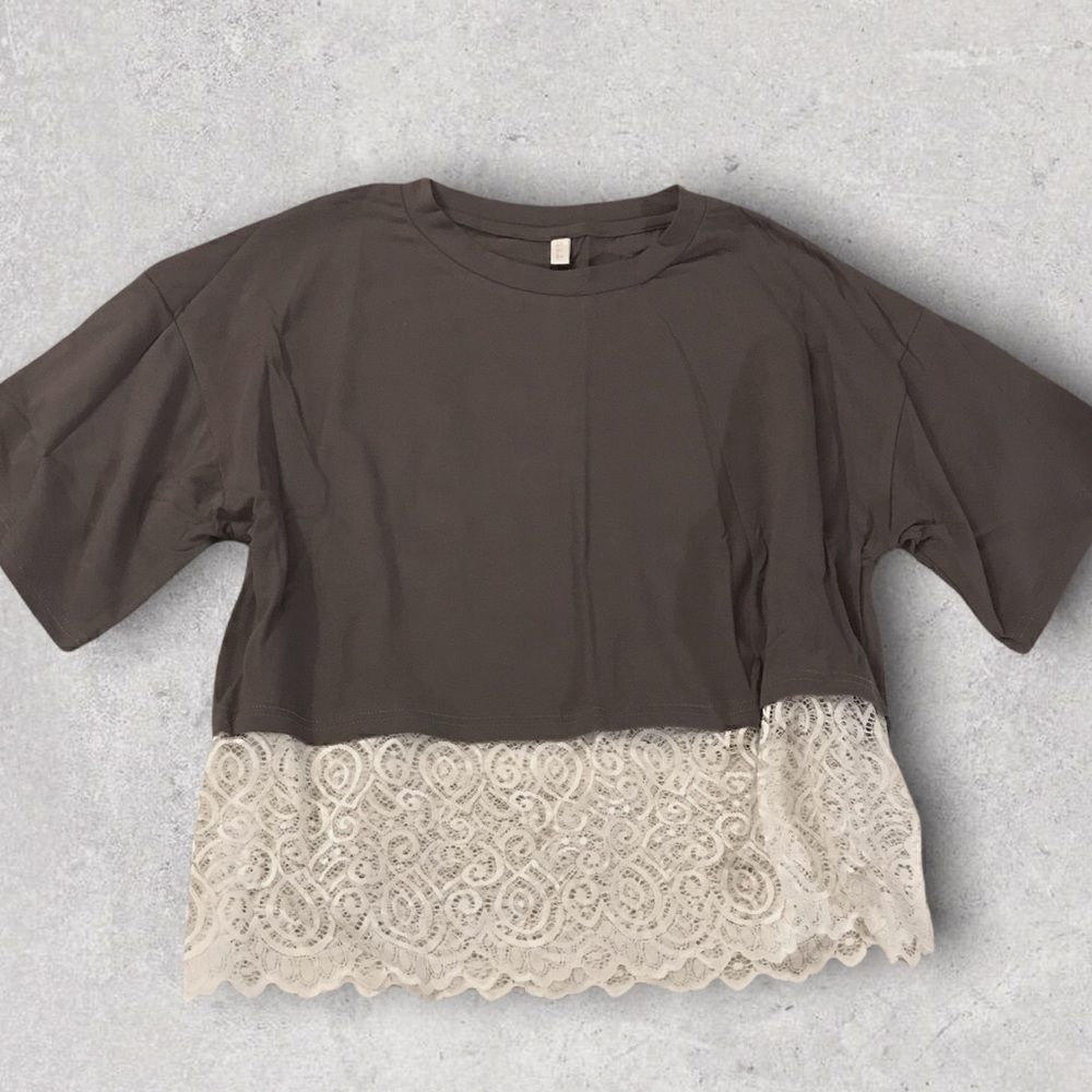 : : NEW Cropped Tee T-shirt with Lace Trim : :